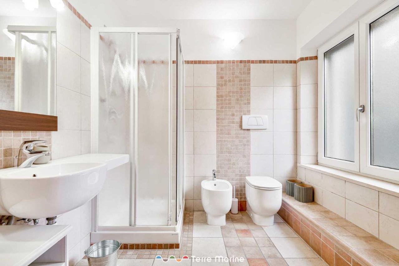 Affittacamere Niria, Terre Marine Воластра Экстерьер фото